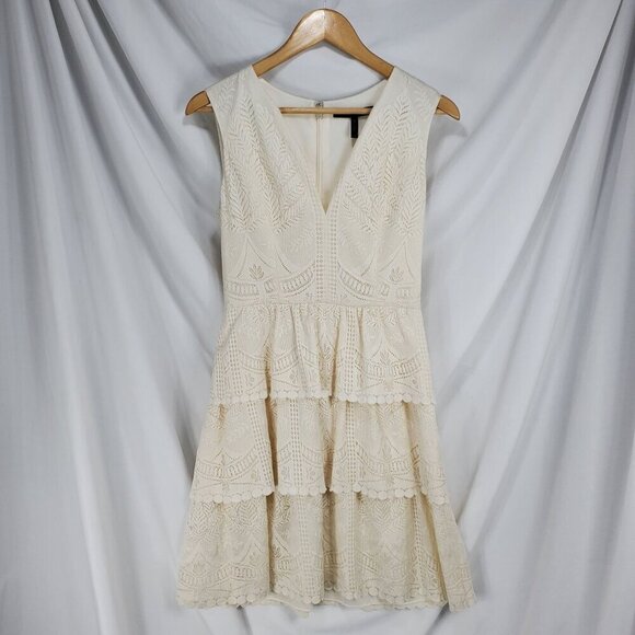 BCBGMAXAZRIA Women's Beige Mini Dress Scarlett Tiered Eyelet Size 06 (C-7) - Picture 3 of 15
